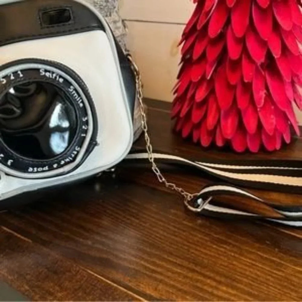 Brand new Boutique retro camera women's novelty crossbody purse bag BLACK - Picture 5 of 5